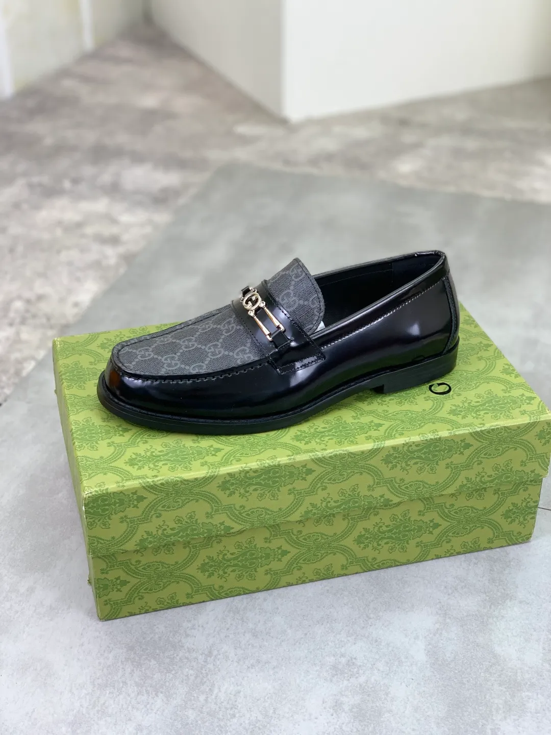 Men's men's shoes 💰P480 [New style] Water-dyed cowhide 💰💎💎💎 [Gucci] GUCCI high-end men's formal business leather shoes, original order 1:1 authentic goods! Original imported high-end open-edge beaded calfskin, original metal buckle, imported first-layer cowhide lining for feet, original outsole, men's shoe size: 38-45, 2️⃣ colors available